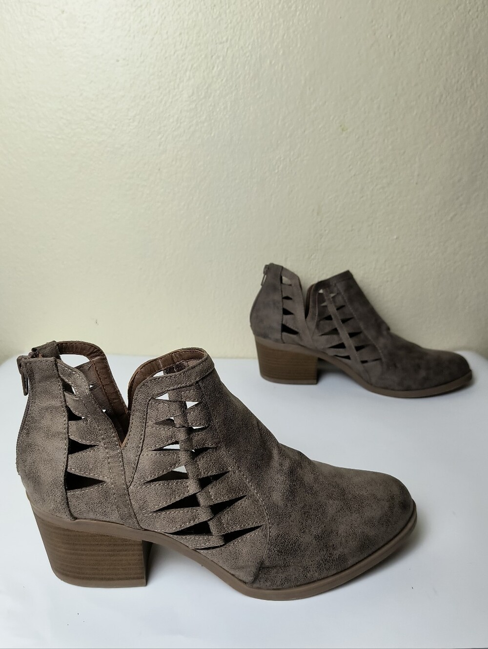 Taupe Cutout Block Heel Booties Size 11 Rear Zipper